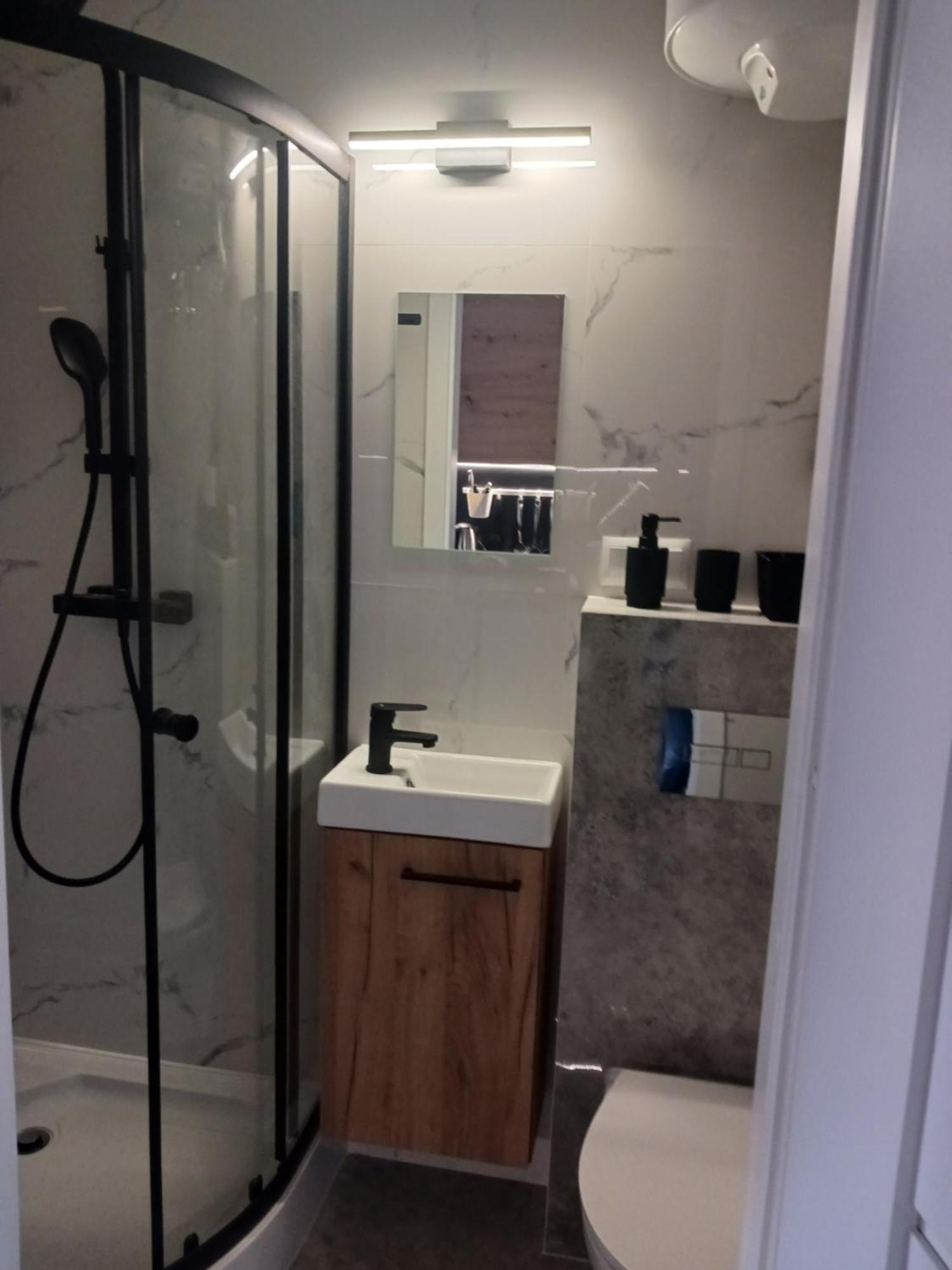 Apartamenty Marco 3 Przy Dworcu-Stare Miasto-Super Wi Fi Krakau Buitenkant foto